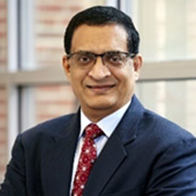 Raghu Krishnamoorthy Headshot